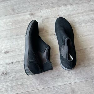 Dansko Women’s Black Lizette Waterproof Leather Ankle Boots Sz 42